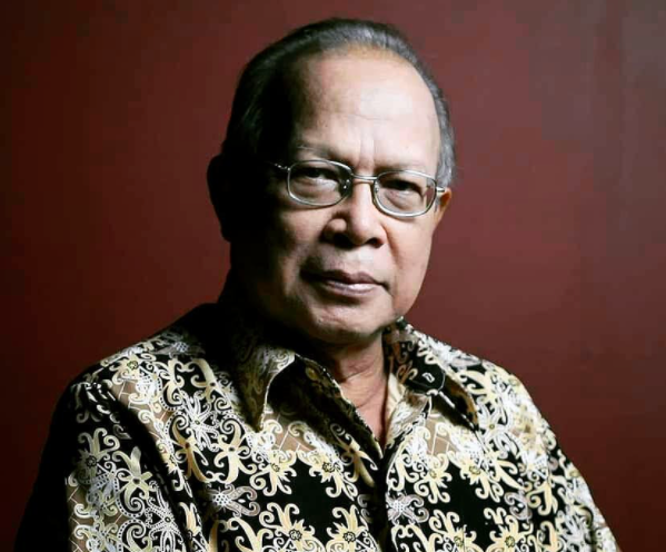 Para aktor Indonesia ini pernah diberikan kesempatan memerankan tokoh Presiden  Soeharto. (Foto: Instagram)