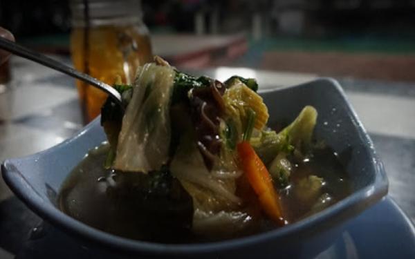 Menu Waroeng Kuliner Ijun (Foto: Dok Achmad Kharis)