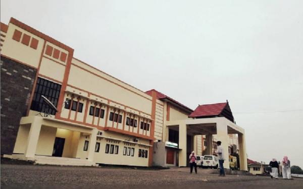 RSUD Sondosia Kabupaten Bima RSUD Sondosia Kabupaten Bima (Foto: Instagram/@carufiah)