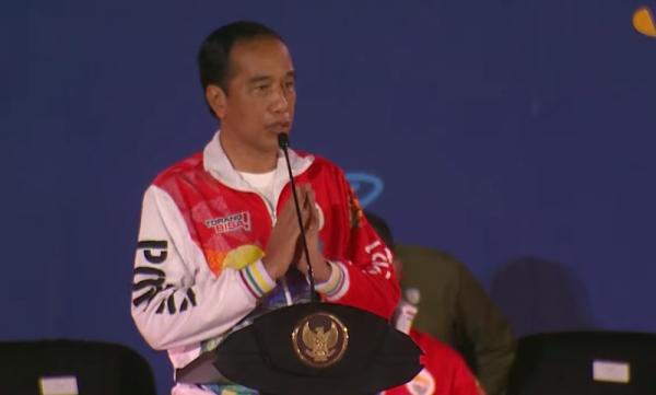 Presiden Jokowi 1 Presiden RI Joko Widodo resmi membuka PON XX Papua 2021. Agenda berlangsung di Stadion Lucas Enembe, Jayapura, Sabtu (2/10/2021) malam WIB. (Foto: Capture Youtube Abhimantara Media)