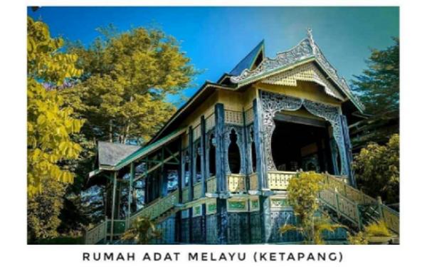 Rumah Adat Melayu Ketapang. (Foto: Instagram @ditoalditama05)
