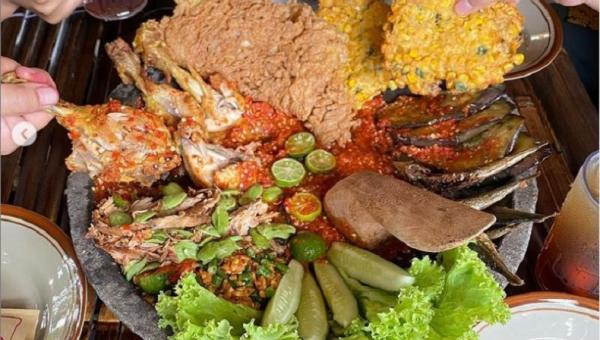 Sego Sambel Cak Uut. (Foto: Instagram/segosambelcakuut)