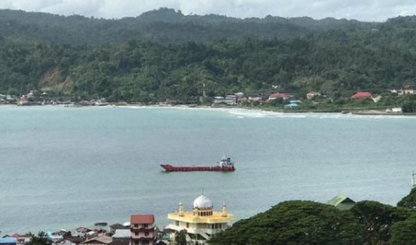 Teluk Ambon (Foto: @harrykris)