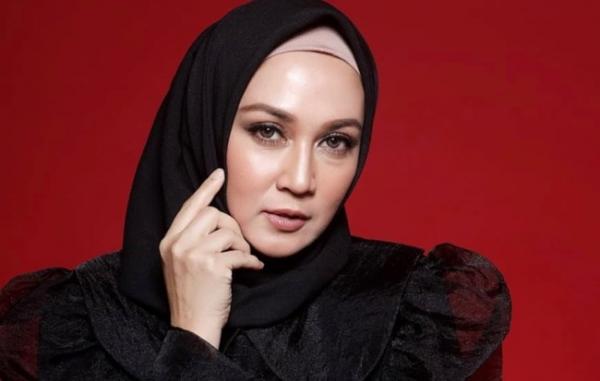 Dina Lorenza Dina Lorenza. (Foto: IG)