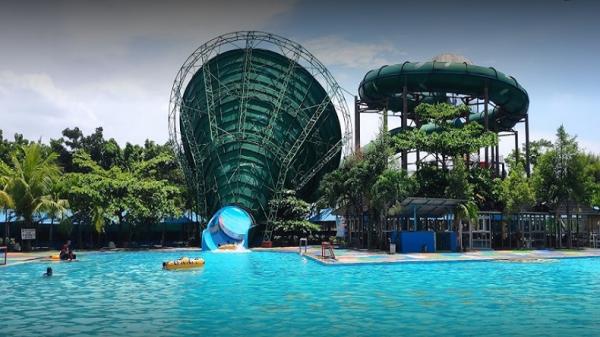 Kolam Renang Hairos Waterpark Kolam Renang Hairos Waterpark. (Foto: Google/Maps)