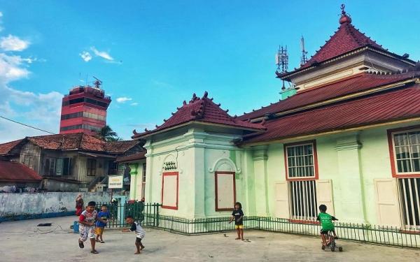 Masjid lawang kidul merupakan salah satu tempat ibadah di Palembang bersejarah. (Foto: halopalembang)