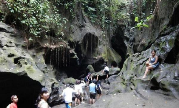 Ngarai Sukawati (Foto: @adampalbat)