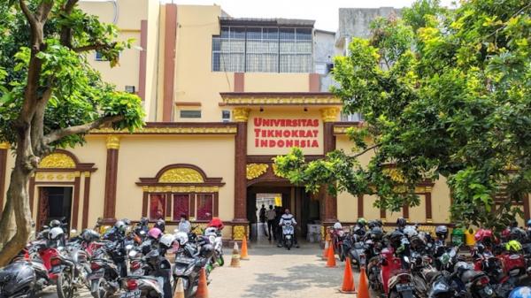 Universitas di Bandar Lampung, Universitas Teknokrat Indonesia )Dokumen/Samingan Sem)