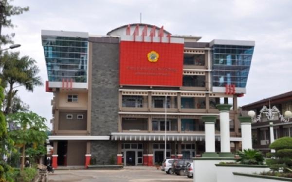 Universiras di Sumatera Selatan terbaik lainnya yakni Polsri. (Foto: Polsri)