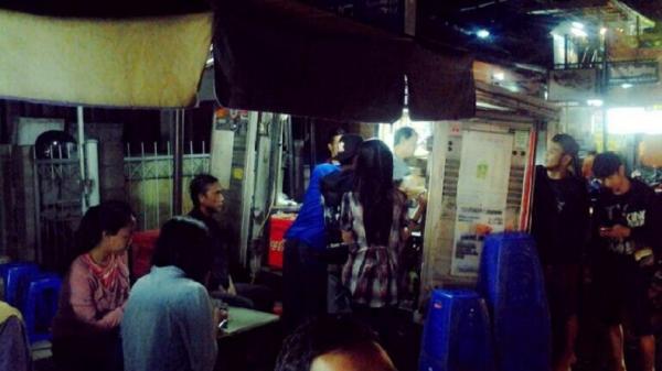 Kedai susu murni. (FOTO: ISTIMEWA)