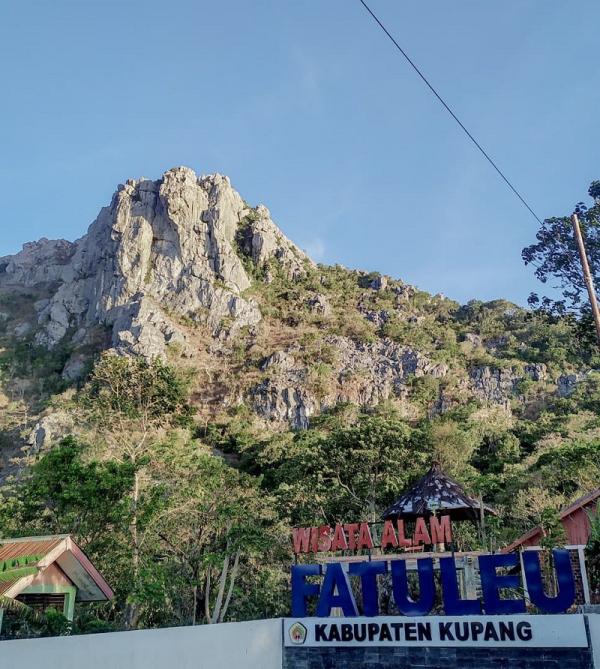  Gunung Fatuleu, tempat wisata di Kupang NTT. (Foto: Instagram maryo_nahak_) 