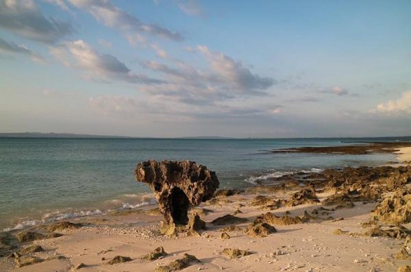  Pantai Tablolong, tempat wisata di Kota Kupang NTT. (Foto: Instagram vivian_tjung)