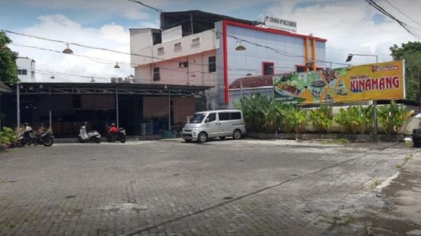 Tempat makan di Manado, Sulawesi Utara salah satunya Restoran Ikan Bakar Kinamang. (Foto: ist)