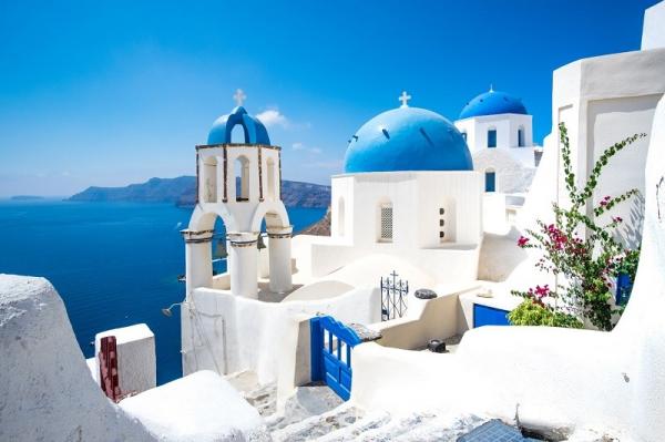 Santorini Yunani Meskipun memiliki wisata pantai yang menarik, Santorini di Yunani memiliki beberapa tempat wisata unik, seperti kota kuno, Akrotiri.