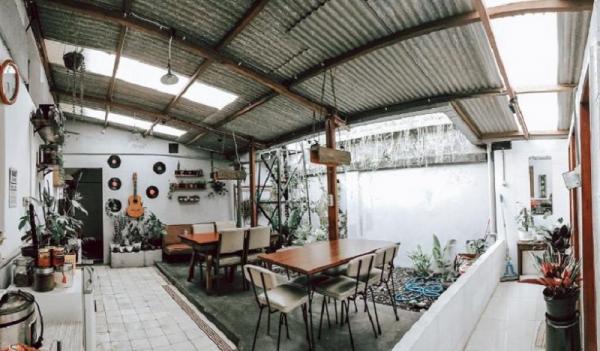 semeru hostel Semeru Hostel Malang (pegipegi).