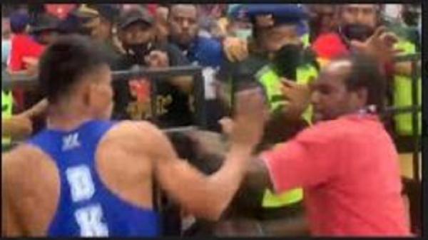 Chaotic PON Papua Boxing Competition, Athletes and Volunteers Fighting