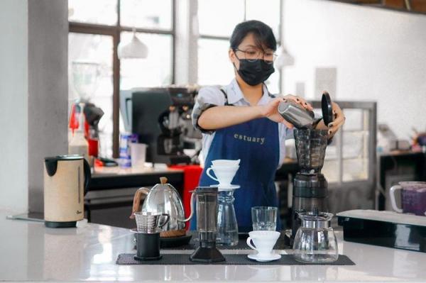 Estuary Coffee menjadi tempat nongkrong terdekat di Jogja yang cocok untuk bersantai. (Foto: IG/Estuary Coffee)