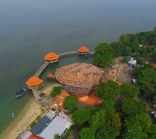 Tempat wisata di Jepara, salah satunya Pantai Kartini. (Foto: IG)