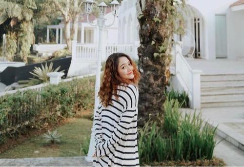 Siti Badriah tampil kasual Siti Badriah tampil kasual.