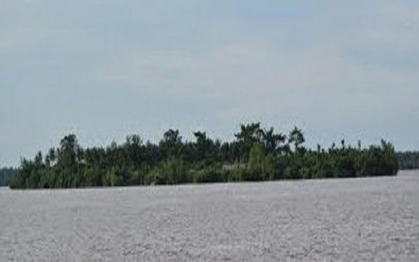 Tempat wisata di Labuhan Batu, Pulau Sikantan Tempat wisata di Labuhan Batu, Pulau Sikantan (Foto: Dok disbudpar.sumutprov)