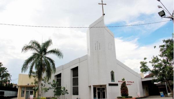 Gereja Katolik Paroki Santo Lukas Temindung, Tempat Ibadah di Samarinda Kalimantan Timur. (Foto: HIDUPKATOLIK.com)