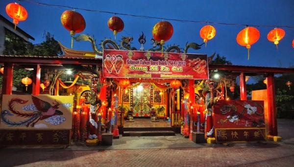 Tempat Ibadah di Samarinda Kalimantan Timur, Kelenteng Thien Le Kong (Foto: sarahayudyaa.blogspot.com)