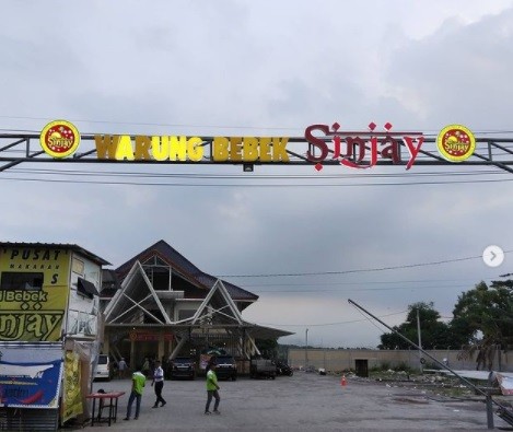 Tempat Kuliner di Bangkalan Jawa Timur, Bebek Sinjay (Foto: Instagram/Bebek Sinjay) Tempat Kuliner di Bangkalan Jawa Timur, Bebek Sinjay (Foto: Instagram/Bebek Sinjay)