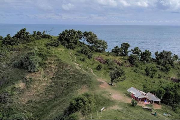  Bukit Pengilon. (Foto : Instagram/@bukitpengilon)