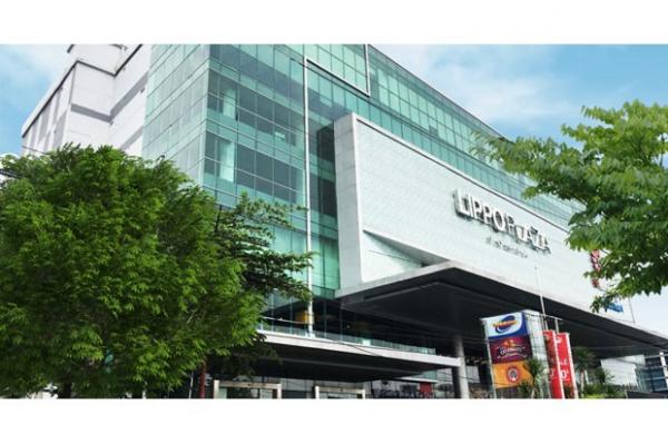 RS Siloam Yogyakarta Siloam Hospitals Yogyakarta beralamat di Jalan Laksda Adisucipto No. 32-34, Gondokusuman, Demangan, Kota Yogyakarta. (Foto : siloamhospitals.com)