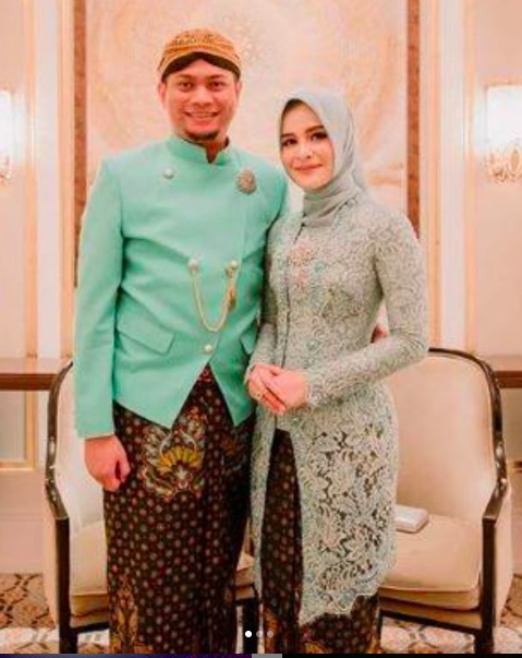 Tiga Penyanyi dangdut memutuskan menikah dengan pejabat. (foto: instagram)