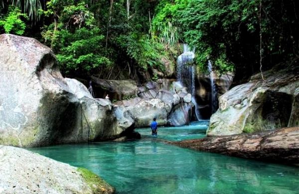 Air Terjun Nyarai Air Terjun Nyarai, di Padang, Sumatera Barat. (Foto: Istimewa)