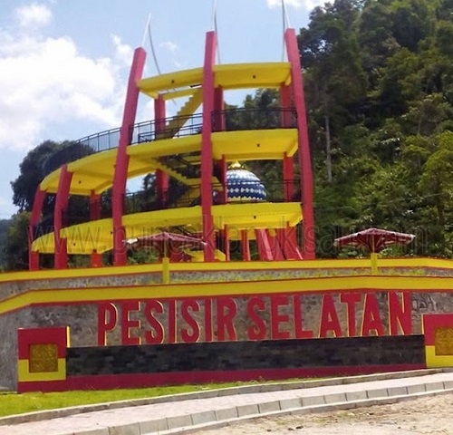 Tugu Perbatasan Padang Rest area di Tugu Perbatasan Padang. (Foto: Istimewa)