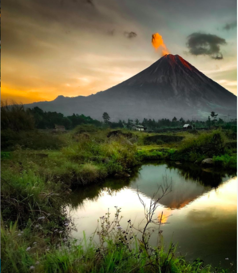 Screen Shot 2021 10 14 At 09 24 12 Tempat wisata di Lumajang yang wajib dikunjungi para pencinta alam. (foto: Instagram)