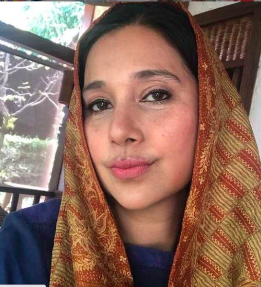 Deretan artis cantik Indonesia ini pernah menikah dengan pria bule. (foto: instagram)