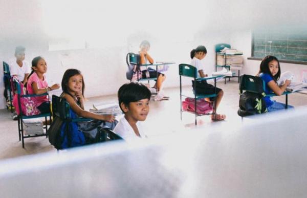 Ketahui Alasan Penting Orang Tua Beri Pendidikan Karakter sejak Dini pada Anak di Era Digital