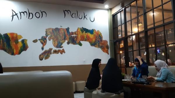 Tempat ngopi di Ambon Maluku. (Foto: Istimewa).