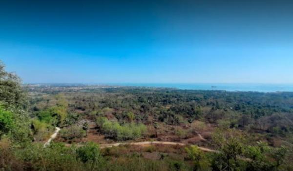 Bukit Larangan di Gresik. (Foto: ist)