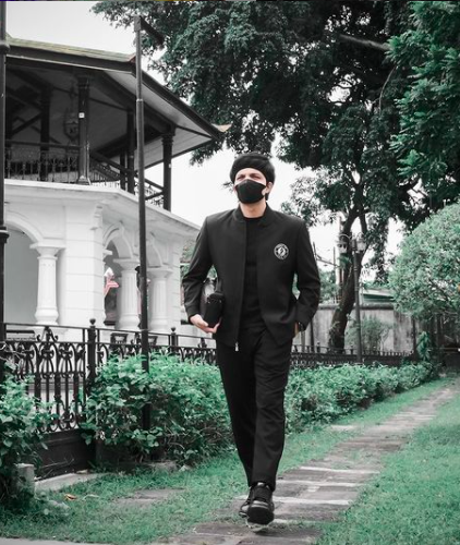 Deretan artis ini pernah mengalami kehilangan subscriber YouTube. (Foto: Instagram)