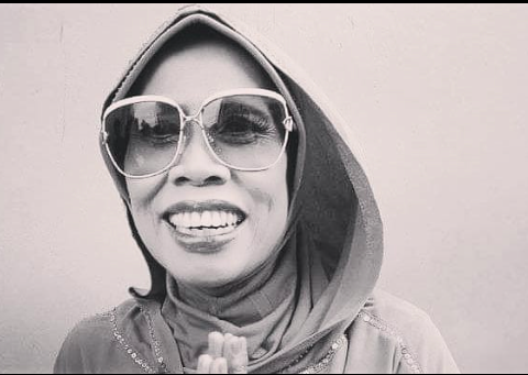 Pelawak perempuan Tanah Air dikenal fenomenal dengani kisah asmara yang tak biasa. (foto: Instagram)