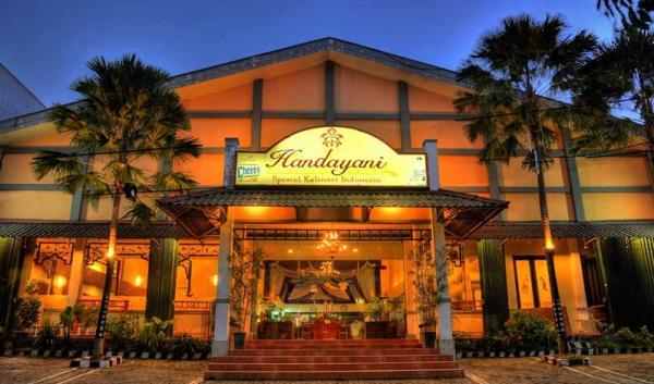 Tempat makan di Gresik RM Handayani.