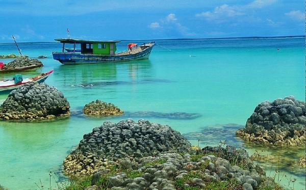 5 tempat wisata di Nias Sumatra Utara, salah satunya Pantai Tureloto. (Foto: mytrip.co.id)