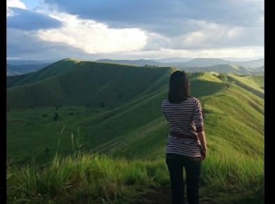 Bukit Teletubis di Sentani Jayapura. (Foto: ist)