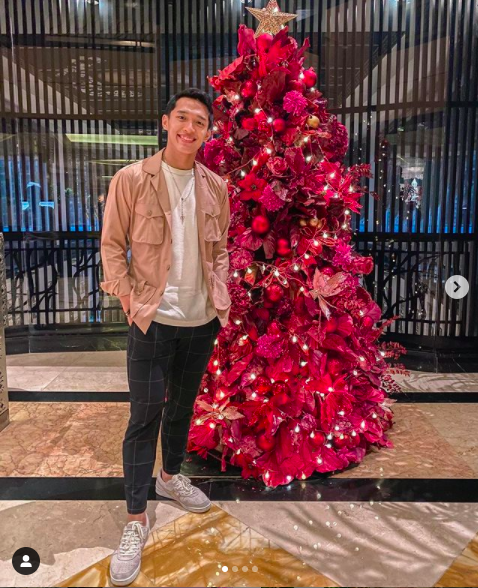 Screen Shot 2021 10 20 At 07 50 20 Atlet bulutangkis paling ganteng di Indonesia. (Foto: Instagram)