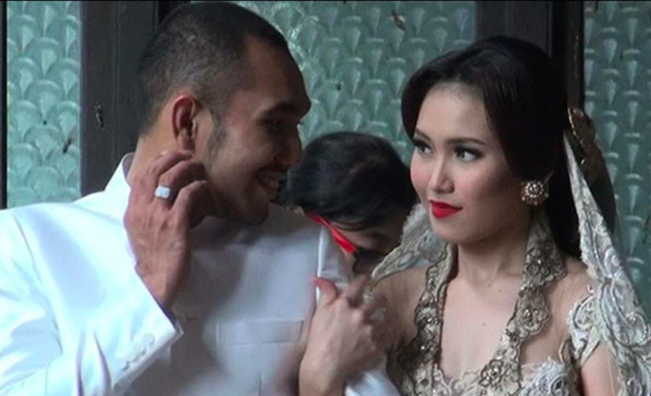 Screen Shot 2021 10 21 At 07 09 49 Artis dengan perceraian pernikahan tercepat. (foto: Instagram)