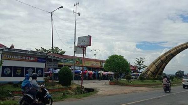 Rest Area di Pringsewu Lampung. (Foto: Nanda Permata Sari)