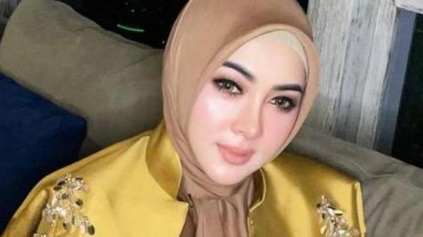 Syahrini, artis kaya dari lahir. (Foto: IG)