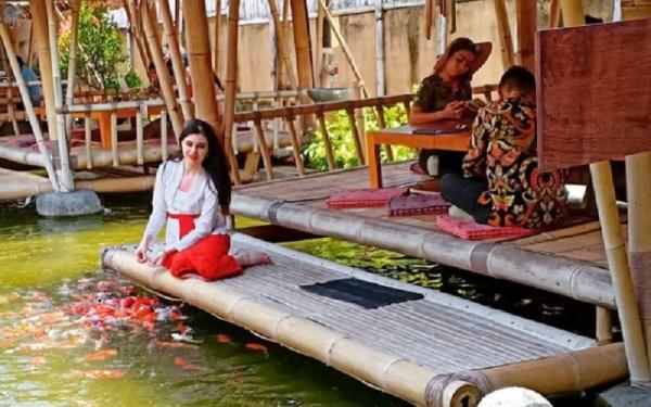 Warung Subak Pekendungan Warung Subak Pekendungan Tabanan Bali. (Foto: IG @warungsubakpekendungan)