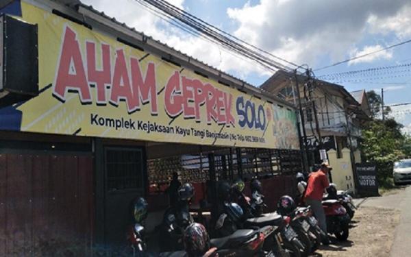 Tempat makan di Banjarmasin Utara Kalimantan Selatan, AGS Ayam Geprek Solo Tempat makan di Banjarmasin Utara Kalimantan Selatan, AGS Ayam Geprek Solo