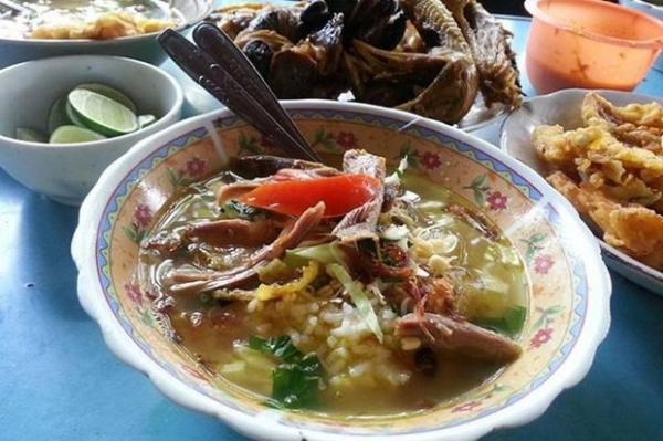 Soto Tan proyek menjadi salah satu menu kuliner khas Gunungkidul yang harus dicoba. (foto: istimewa)