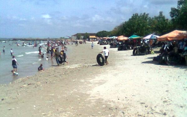 Pantai Dalegan Gresik. (okezone).